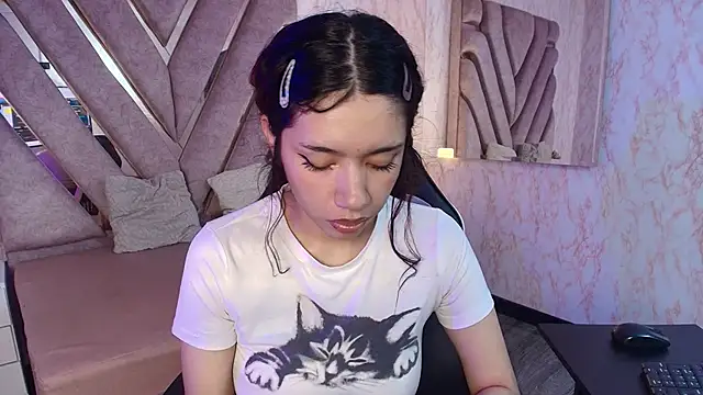 Snapshot of redd_pandaa chatting on May 29, 2026, 3:12 am redd pandaa online show from May 29, 2026, 3:12 am