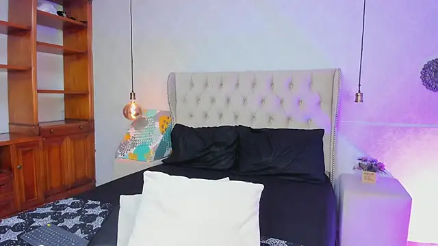 Snapshot of Tatihornyy chatting on March 5, 2026, 11:51 am Tatihornyy online show from March 5, 2026, 11:51 am