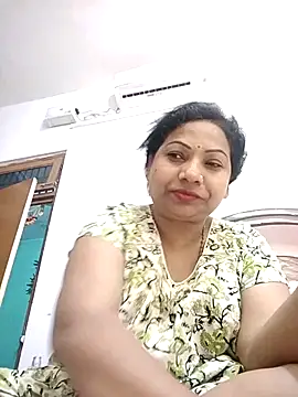 Snapshot of Cute-Janvi20 chatting on April 15, 2026, 6:45 pm Cute-Janvi20 online show from April 15, 2026, 6:45 pm