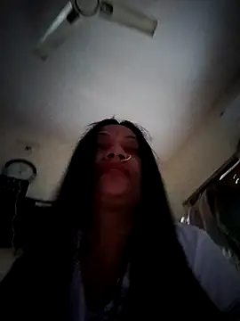 Cute-Janvi20 online show from November 9, 2025, 8:07 am