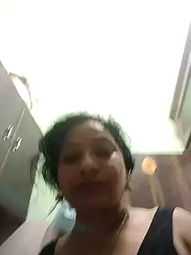 Cute-Janvi20 online show from October 21, 2025, 4:17 pm