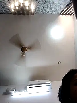 Snapshot of Cute-Janvi20 chatting on March 20, 2026, 7:04 pm Cute-Janvi20 online show from March 20, 2026, 7:04 pm