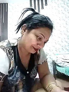 Snapshot of Cute-Janvi20 chatting on April 14, 2026, 5:34 am Cute-Janvi20 online show from April 14, 2026, 5:34 am