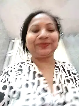 Snapshot of Cute-Janvi20 chatting on April 14, 2026, 5:40 pm Cute-Janvi20 online show from April 14, 2026, 5:40 pm