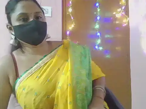 Snapshot of itsabika chatting on December 19, 2025, 7:44 am itsabika online show from December 19, 2025, 7:44 am