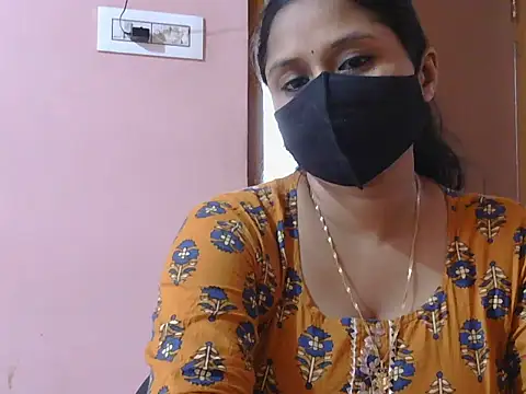 Snapshot of itsabika chatting on February 23, 2026, 10:49 am itsabika online show from February 23, 2026, 10:49 am