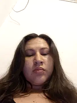 Snapshot of victoriadaniela chatting on May 28, 2026, 11:27 am victoriadaniela online show from May 28, 2026, 11:27 am