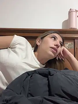 Snapshot of AriaBliss- chatting on February 20, 2026, 11:39 pm AriaBliss- online show from February 20, 2026, 11:39 pm
