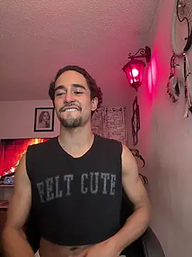 Snapshot of Oliver_11Ed chatting on April 6, 2026, 5:08 am Oliver 11Ed online show from April 6, 2026, 5:08 am