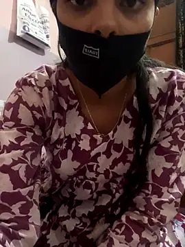 Snapshot of Sandhya_77 chatting on October 16, 2025, 6:10 am Sandhya 77 online show from October 16, 2025, 6:10 am