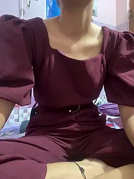 Snapshot of Sandhya_77 chatting on April 30, 2026, 6:09 am Sandhya 77 online show from April 30, 2026, 6:09 am