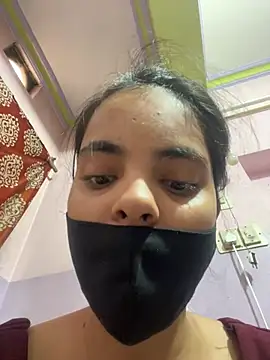 Snapshot of Sandhya_77 chatting on May 31, 2026, 5:13 am Sandhya 77 online show from May 31, 2026, 5:13 am