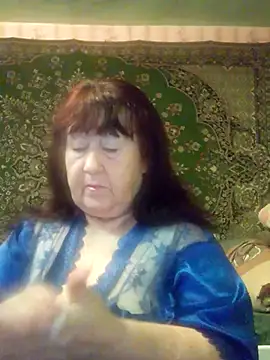 CrystalLime6411 online show from February 14, 2026, 4:18 pm