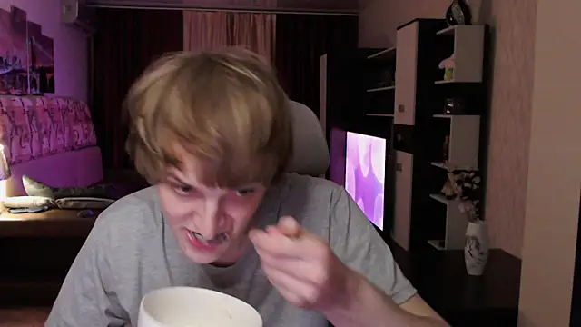 Playersuperstar online show from November 30, 2025, 9:04 pm