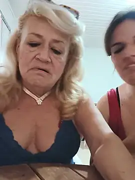 Snapshot of Bellapotencia1985 chatting on July 15, 2026, 10:22 am Bellapotencia1985 online show from July 15, 2026, 10:22 am