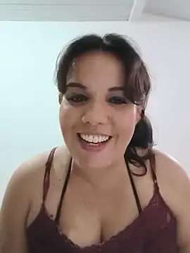 Snapshot of Bellapotencia1985 chatting on July 18, 2026, 9:51 am Bellapotencia1985 online show from July 18, 2026, 9:51 am