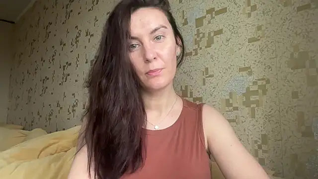 KatalinaQE online show from February 15, 2026, 9:41 am