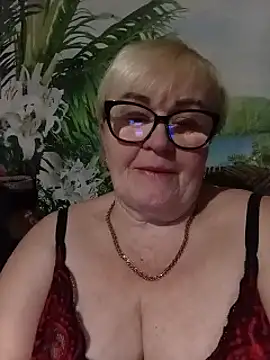 VioletSweet5566 online show from March 7, 2026, 7:30 pm