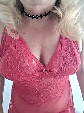 Snapshot of Belladama61 chatting on November 29, 2025, 5:35 pm Belladama61 online show from November 29, 2025, 5:35 pm