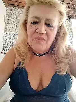 Snapshot of Belladama61 chatting on November 12, 2025, 12:20 pm Belladama61 online show from November 12, 2025, 12:20 pm