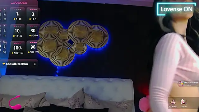 Snapshot of BellaKarma chatting on February 21, 2026, 9:55 am BellaKarma online show from February 21, 2026, 9:55 am