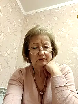 AlikaSwan5821 online show from February 23, 2026, 1:44 pm