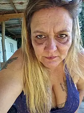 Misspapillon1840 online show from October 12, 2025, 2:18 pm