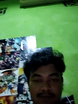 Snapshot of bagasFreedom chatting on April 10, 2026, 6:59 pm bagasFreedom online show from April 10, 2026, 6:59 pm