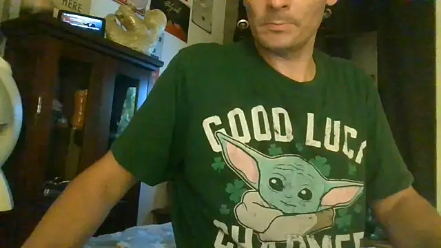 Snapshot of RichardW chatting on June 29, 2026, 10:48 am RichardW online show from June 29, 2026, 10:48 am