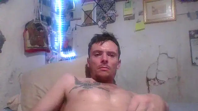 RichardW online show from November 12, 2025, 9:24 am