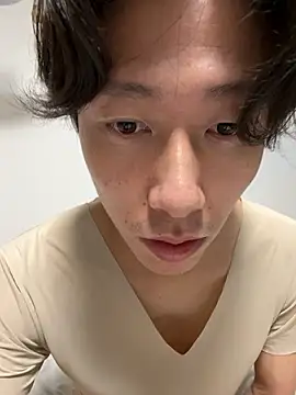 juri20cm online show from September 11, 2025, 5:07 am