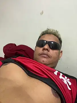 Nillsobluyy online show from December 20, 2025, 5:27 pm