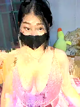 Snapshot of Samcutes chatting on November 4, 2025, 6:50 am Samcutes online show from November 4, 2025, 6:50 am