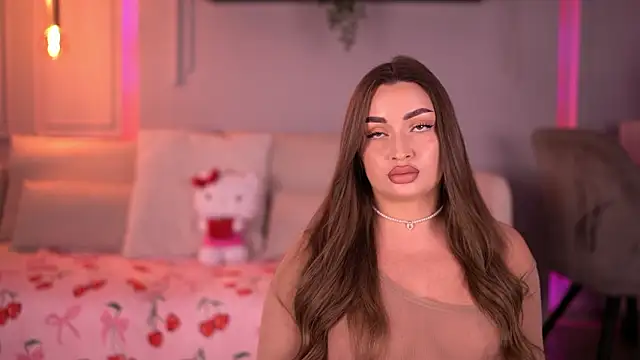 Snapshot of MillaSerene chatting on March 6, 2026, 6:19 am MillaSerene online show from March 6, 2026, 6:19 am