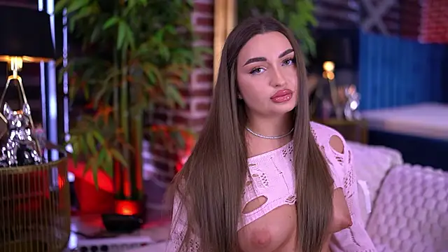 Snapshot of MillaSerene chatting on February 26, 2026, 6:24 am MillaSerene online show from February 26, 2026, 6:24 am