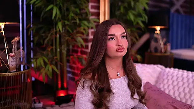 Snapshot of MillaSerene chatting on January 7, 2026, 7:13 am MillaSerene online show from January 7, 2026, 7:13 am