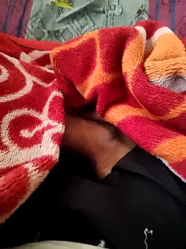 sexy boy 47 online show from November 19, 2025, 2:33 am