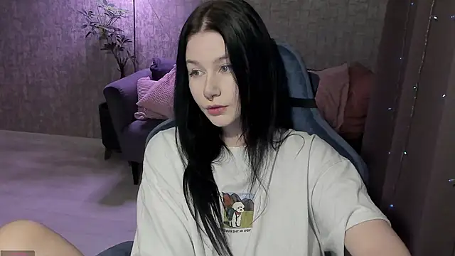 AlinaGreeeen online show from October 23, 2025, 11:31 am
