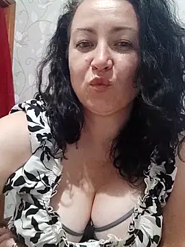 Velvet3451 online show from September 9, 2025, 5:11 pm