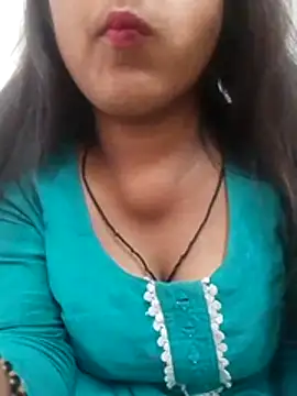 Snapshot of Babe_Doll04 chatting on April 28, 2026, 7:57 am Babe Doll04 online show from April 28, 2026, 7:57 am