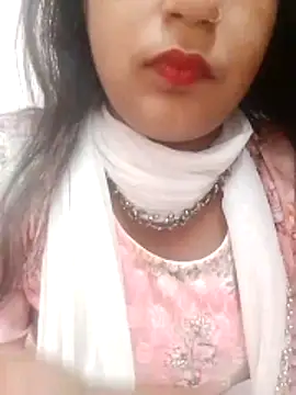 Snapshot of Babe_Doll04 chatting on May 13, 2026, 7:04 am Babe Doll04 online show from May 13, 2026, 7:04 am