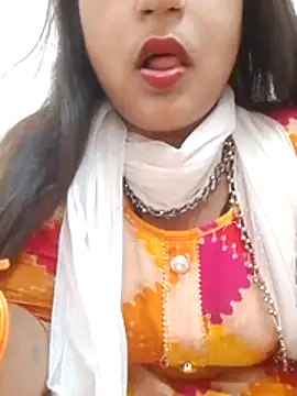 Snapshot of Babe_Doll04 chatting on May 25, 2026, 8:13 am Babe Doll04 online show from May 25, 2026, 8:13 am