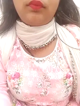 Snapshot of Babe_Doll04 chatting on May 4, 2026, 8:06 am Babe Doll04 online show from May 4, 2026, 8:06 am