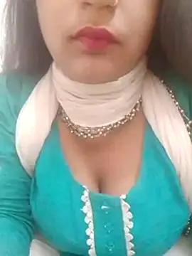 Snapshot of Babe_Doll04 chatting on April 30, 2026, 7:48 am Babe Doll04 online show from April 30, 2026, 7:48 am