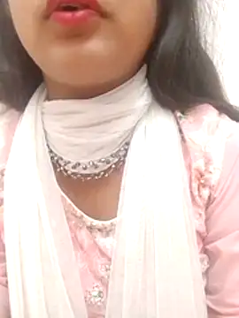 Snapshot of Babe_Doll04 chatting on May 8, 2026, 7:12 am Babe Doll04 online show from May 8, 2026, 7:12 am