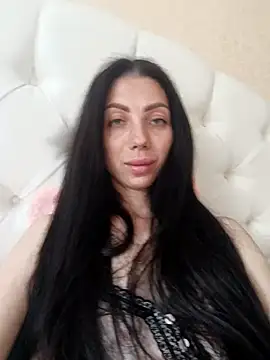 Snapshot of Princessa99885 chatting on July 14, 2026, 12:22 pm Princessa99885 online show from July 14, 2026, 12:22 pm