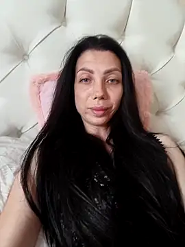 Snapshot of Princessa99885 chatting on July 1, 2026, 1:11 pm Princessa99885 online show from July 1, 2026, 1:11 pm