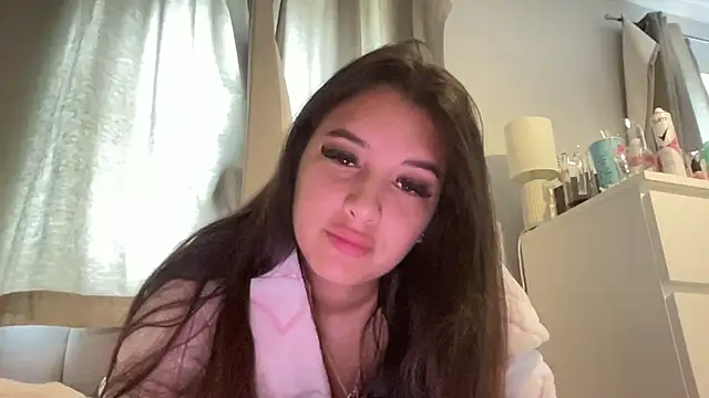 Snapshot of Amelianunnxx chatting on September 15, 2025, 12:16 pm Amelianunnxx online show from September 15, 2025, 12:16 pm