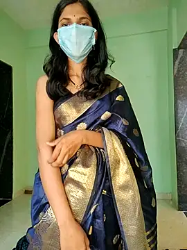 Snapshot of Shivani2002 chatting on February 17, 2026, 4:43 am Shivani2002 online show from February 17, 2026, 4:43 am