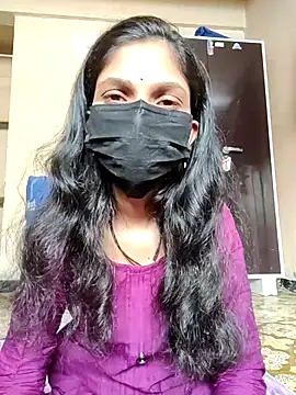 Snapshot of Shivani2002 chatting on September 19, 2025, 7:34 am Shivani2002 online show from September 19, 2025, 7:34 am